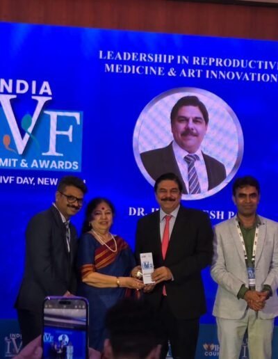 Information guide explaining egg freezing process and fertility preservation for women